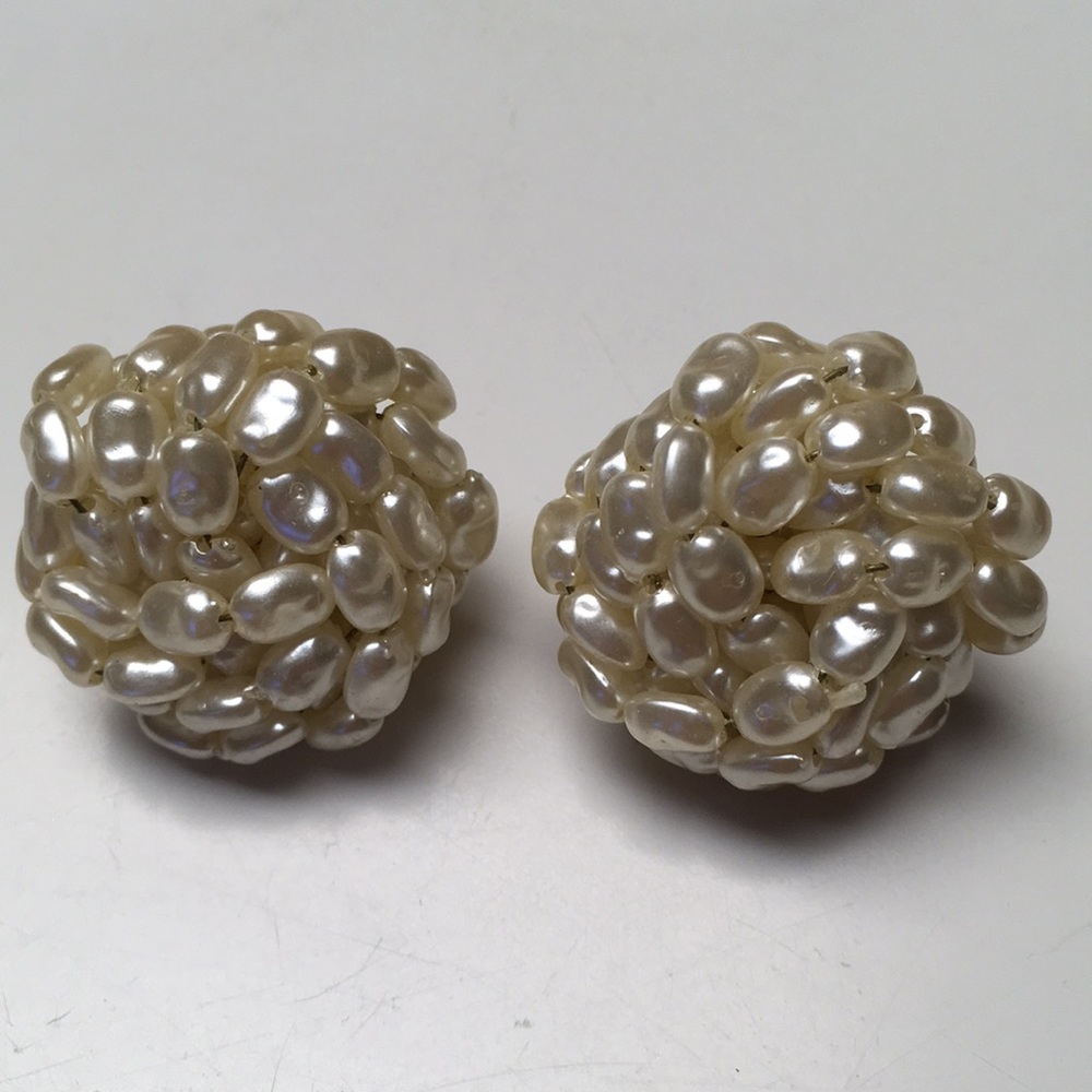Cultured pearl statement earrings